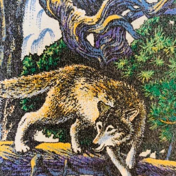 Vintage Crop Top Large Wolf Theme Wolves Reno Nevada - Picture 8 of 16